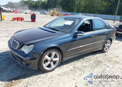2005 Mercedes-Benz C 230 Kompressor Sport из США, поврежденный, VIN WDBRF40J05F702618